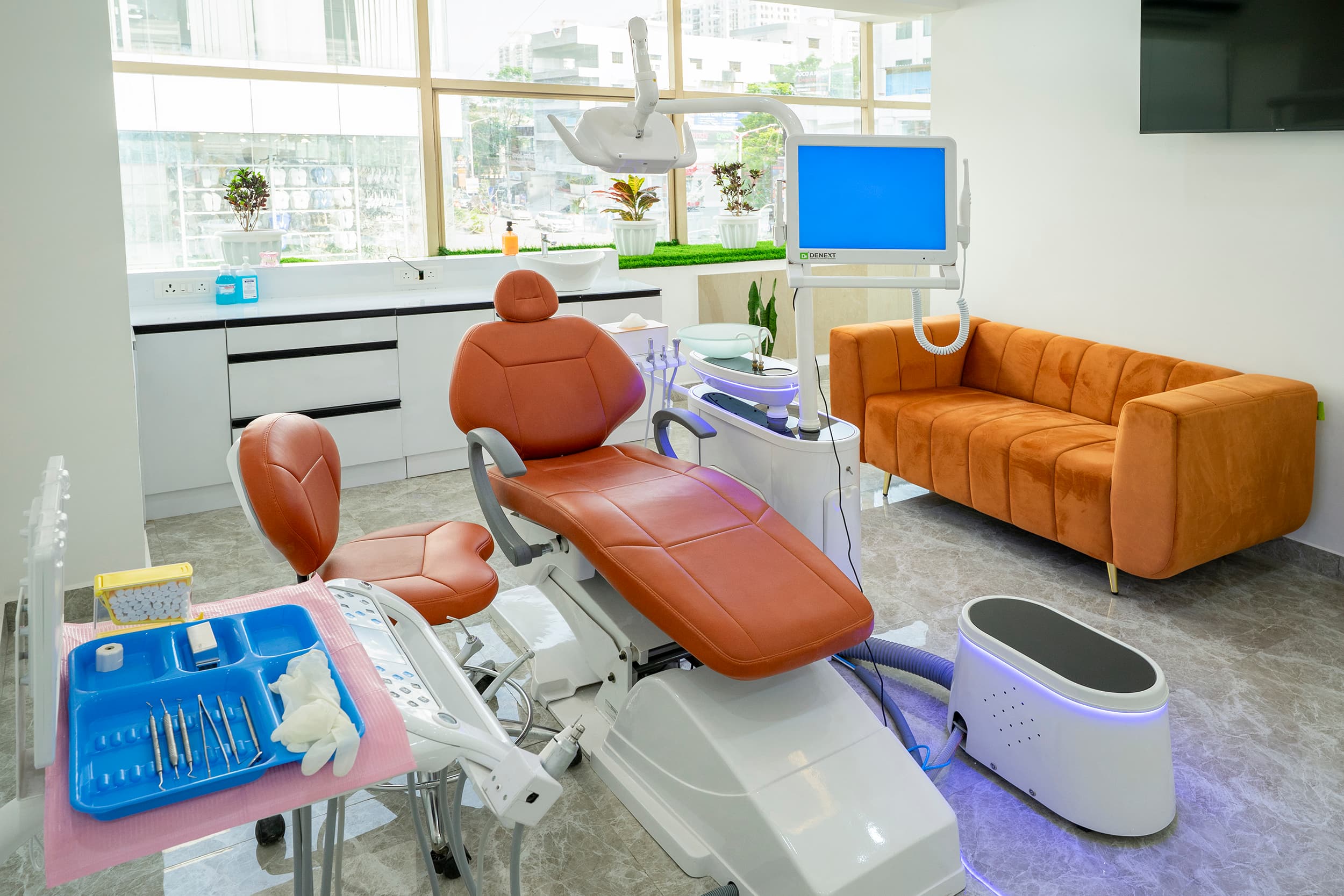 Operation room 1 equipments and chair